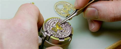 watch battery replacement cost.